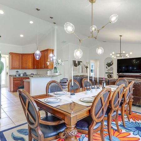 Port St Lucie Home With Above-Ground Pool And Grill Carlton Eksteriør billede